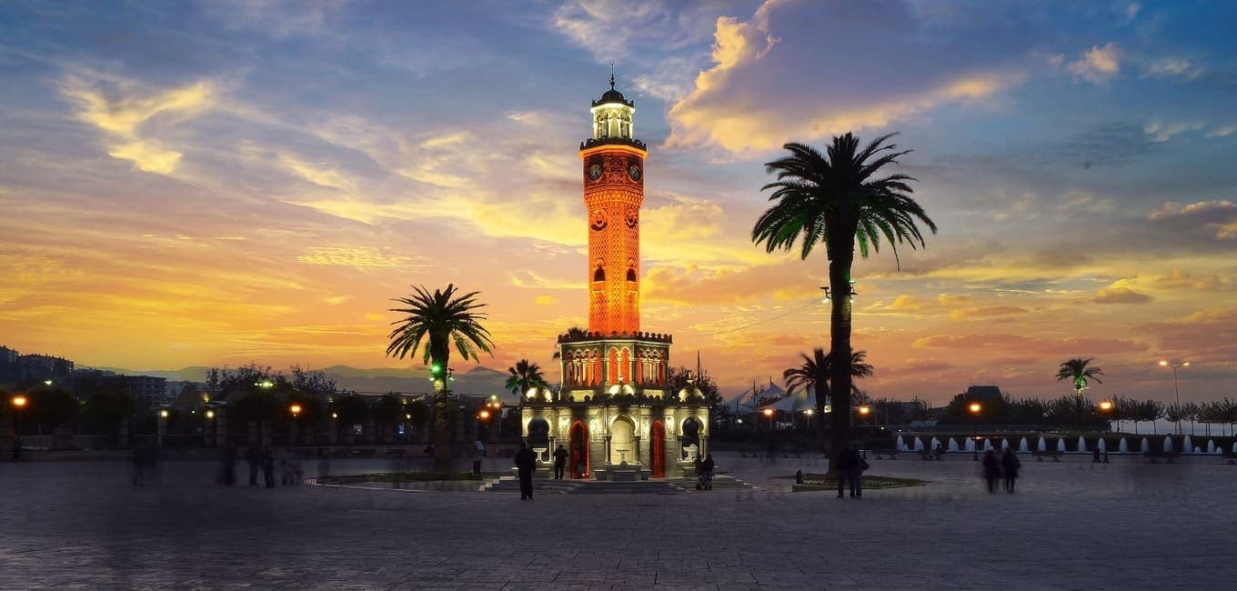 https://api.cabexpresso.com/media/destination_images/IZMIR.jpg