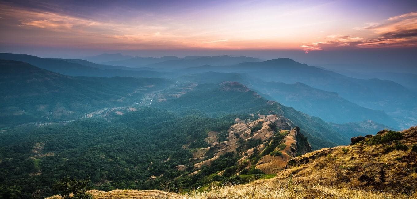 https://api.cabexpresso.com/media/destination_images/Mahabaleshwar.jpg.jpg