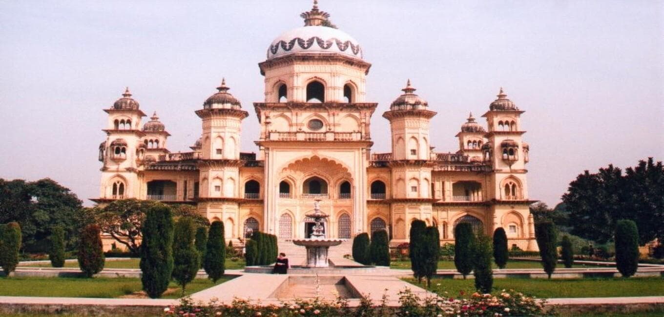 https://api.cabexpresso.com/media/destination_images/Moradabad.jpg.jpg