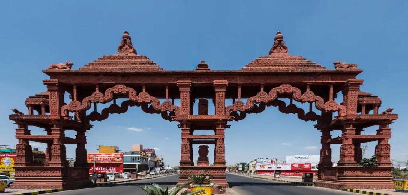 https://api.cabexpresso.com/media/destination_images/Ujjain.jpg.jpg